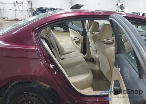 2011 Honda Accord 2.4 Lx-P from USA, damaged, VIN 1HGCP2F40BA099352